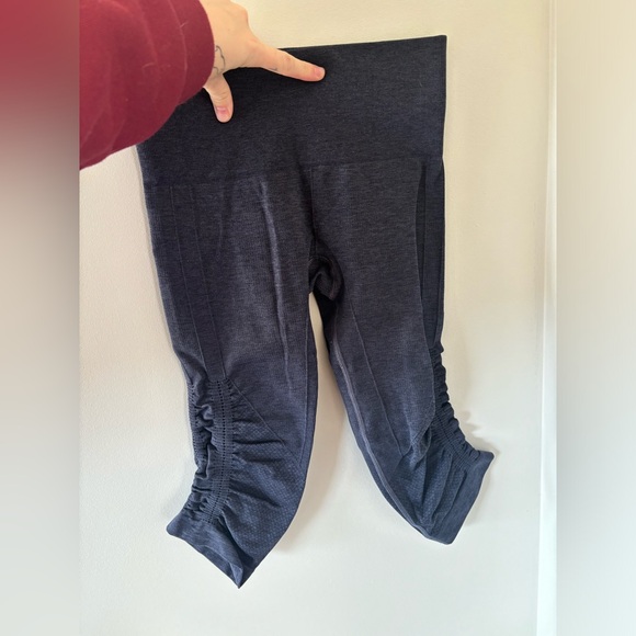 Lululemon Flow & Go Crops- Blue size 2 - Picture 2 of 2